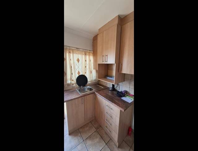 2 BEDROOM HOUSE FOR SALE IN SOSHANGUVE VV